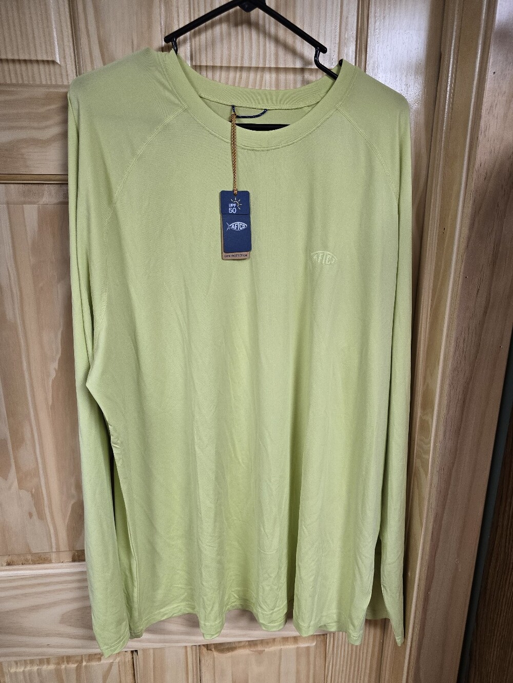 Men's Long-Sleeve Crew Neck Fishin Sun Shirt